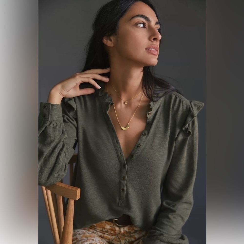 Anthropologie Pilcro olive green shirt